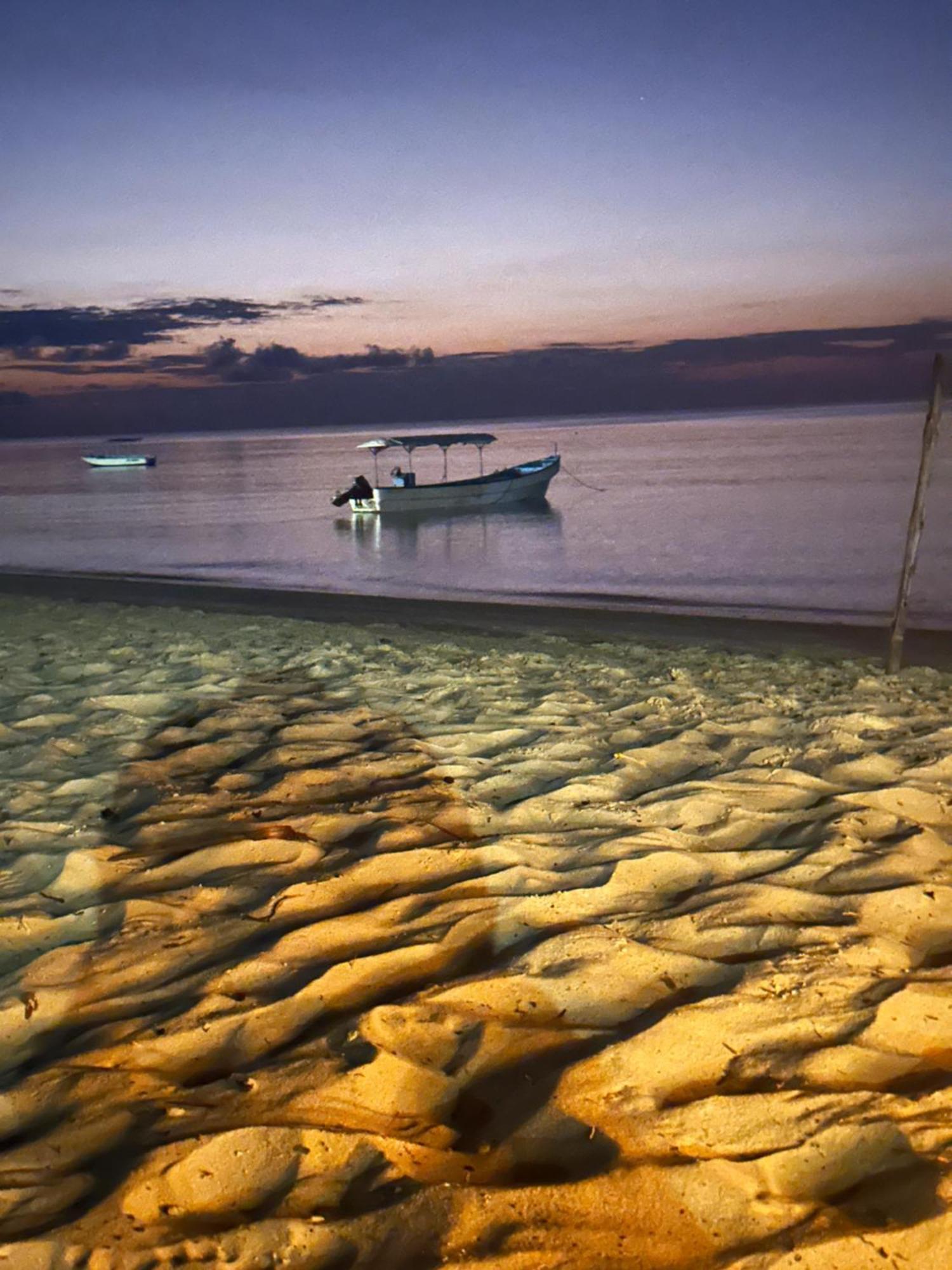 Juani Beach Bungalows Kilindoni Buitenkant foto