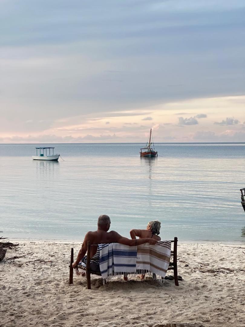 Juani Beach Bungalows Kilindoni Buitenkant foto