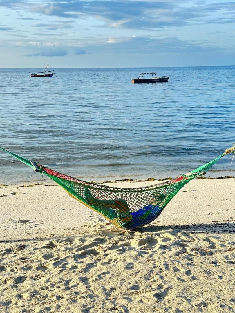 Juani Beach Bungalows Kilindoni Buitenkant foto
