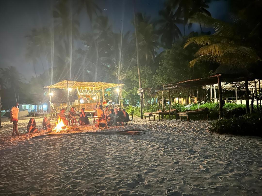 Juani Beach Bungalows Kilindoni Buitenkant foto