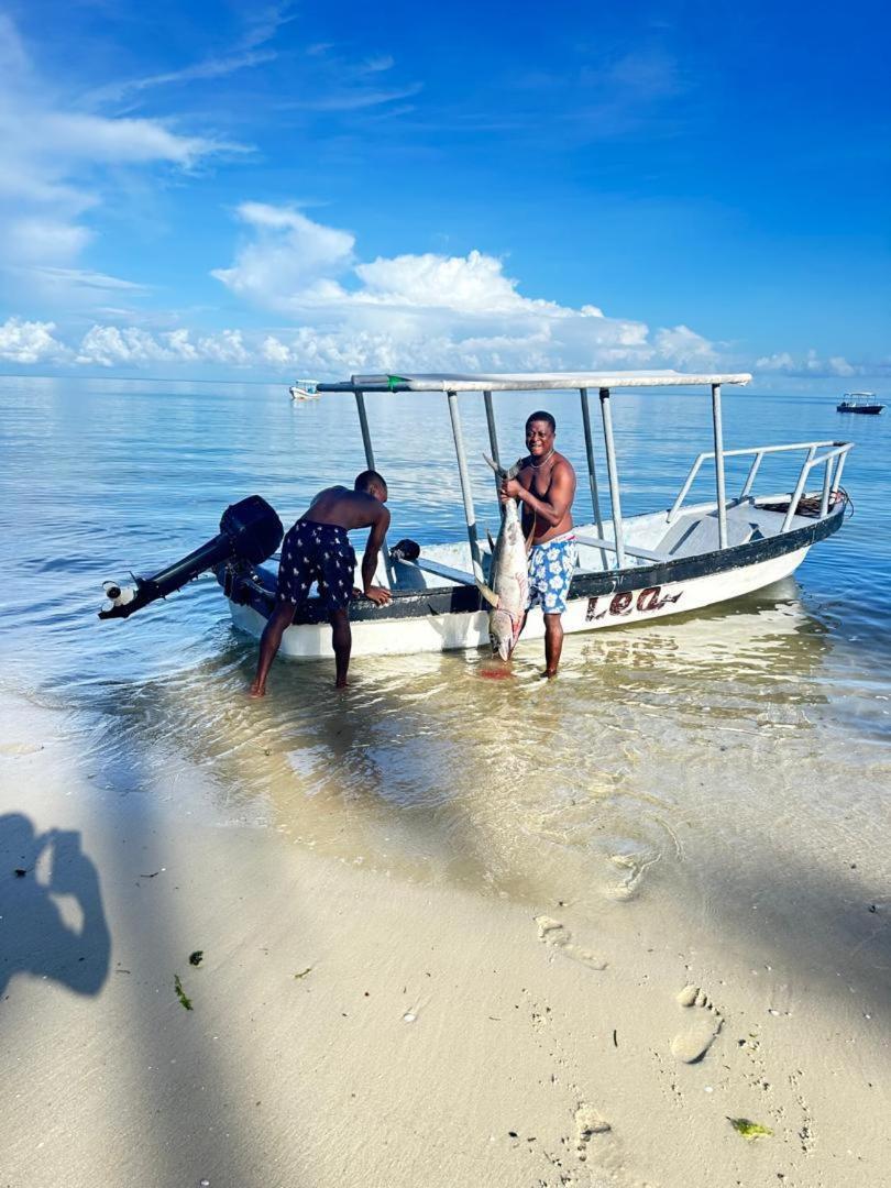 Juani Beach Bungalows Kilindoni Buitenkant foto