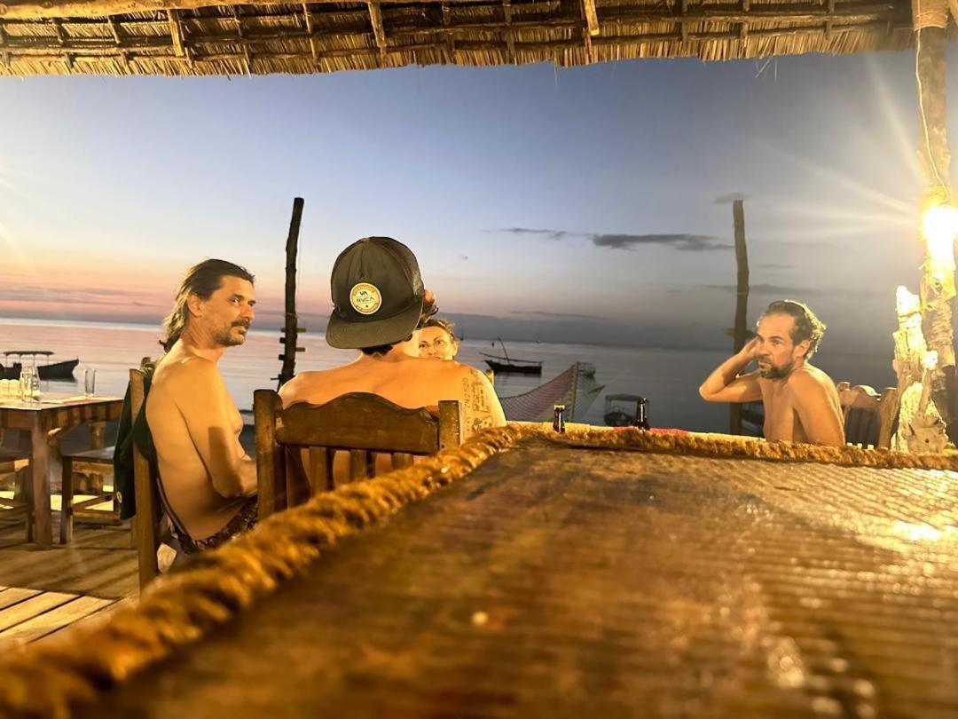 Juani Beach Bungalows Kilindoni Buitenkant foto